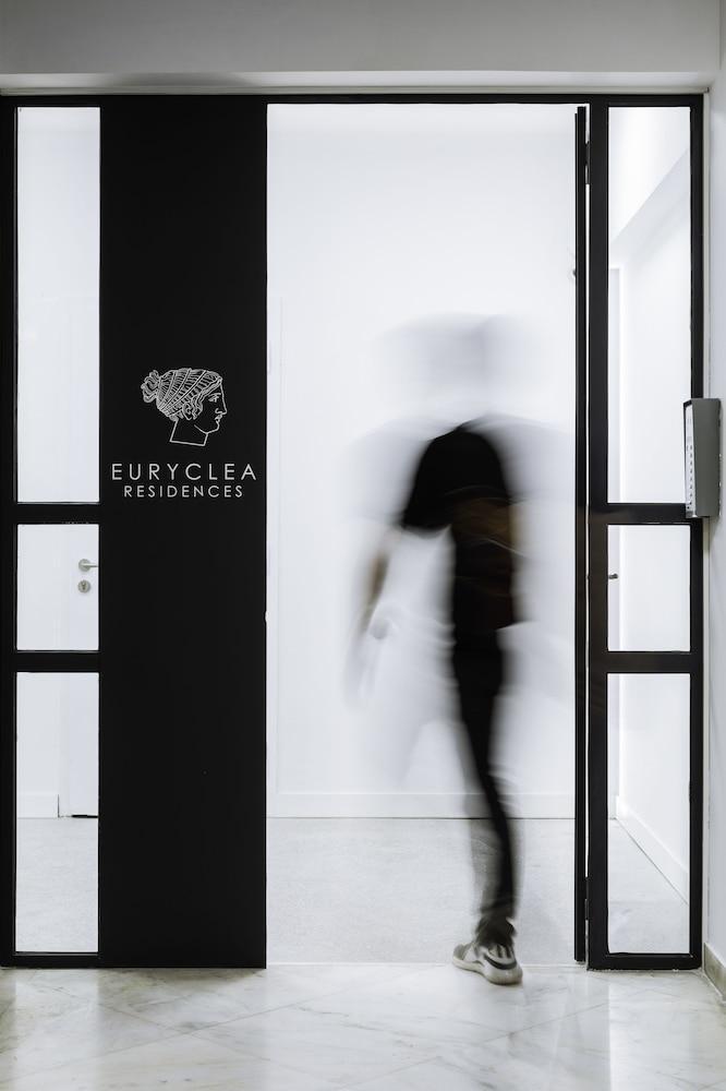 Euryclea Residences Apartment *